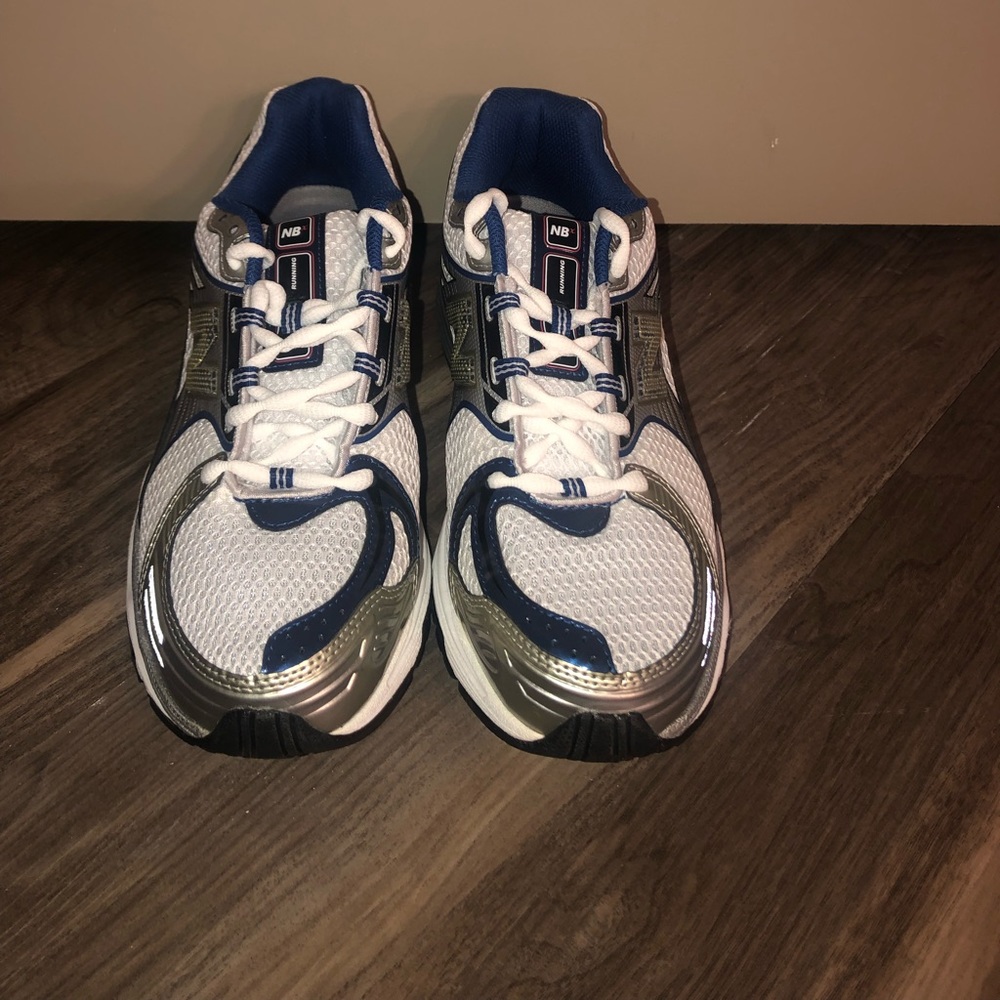 New Balance 1225 Stability Running Shoe